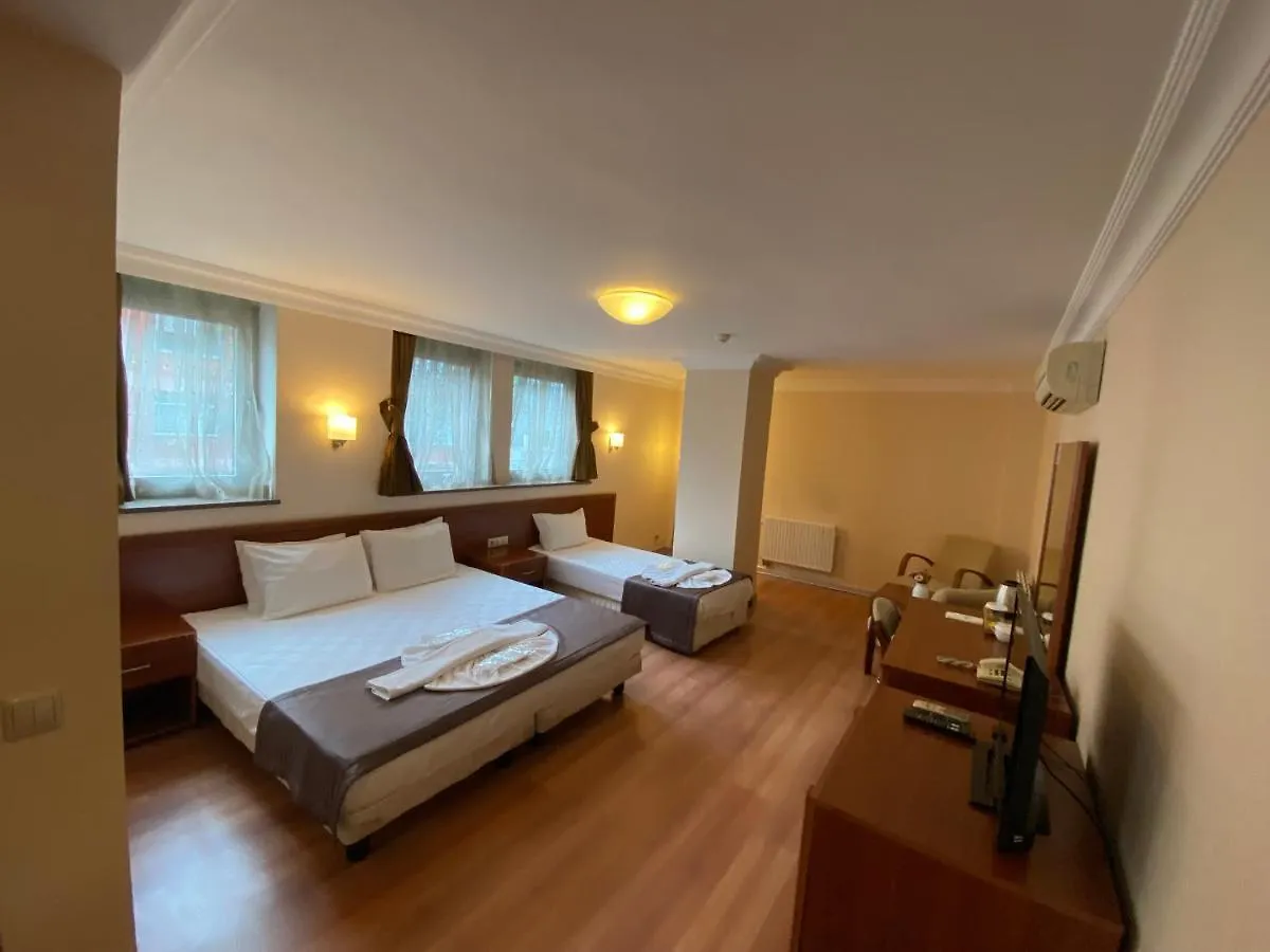 Triada Gayrettepe Istanbul Turkey
