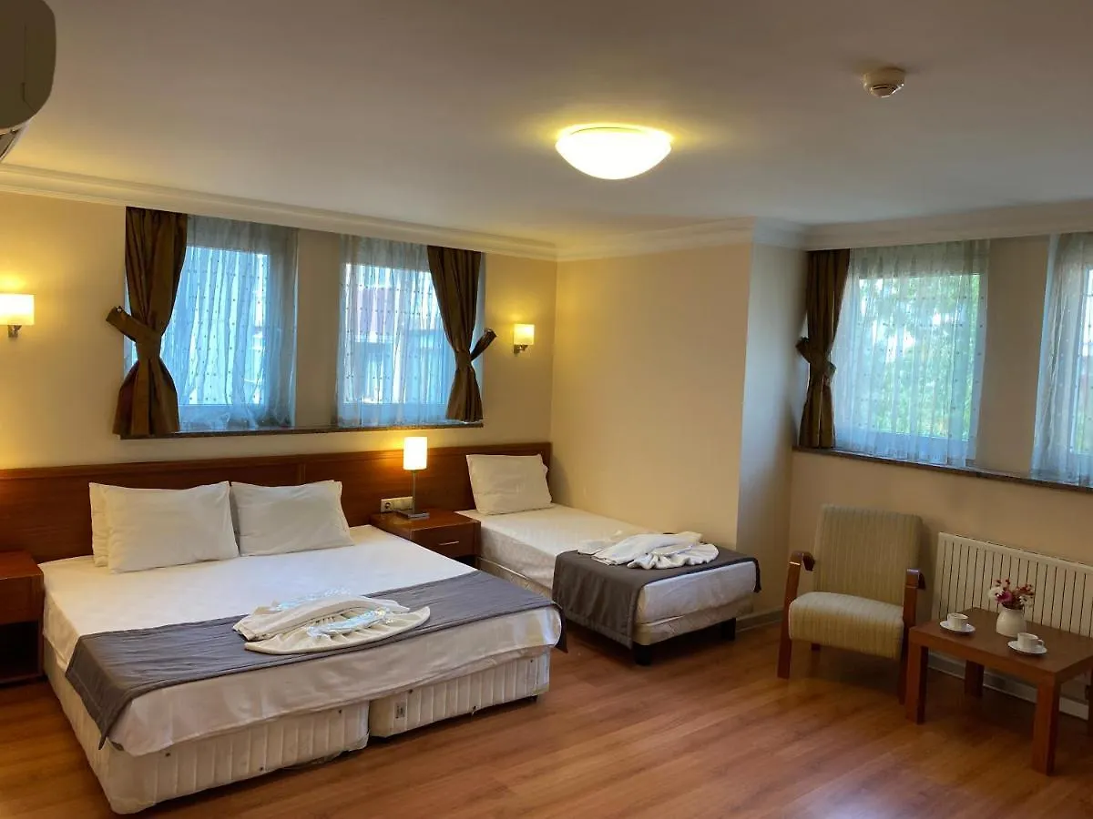 Triada Gayrettepe Istanbul Hotel