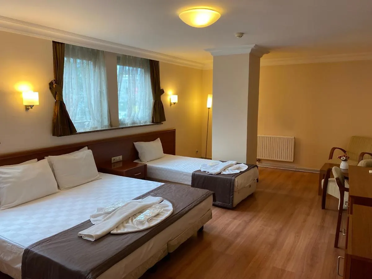 Triada Gayrettepe Istanbul Hotel